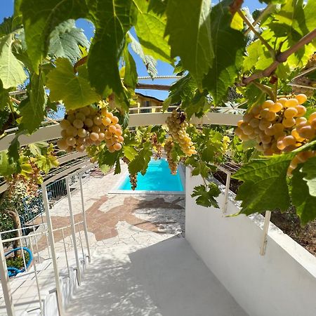 Loceri B&B Rita And Family المظهر الخارجي الصورة